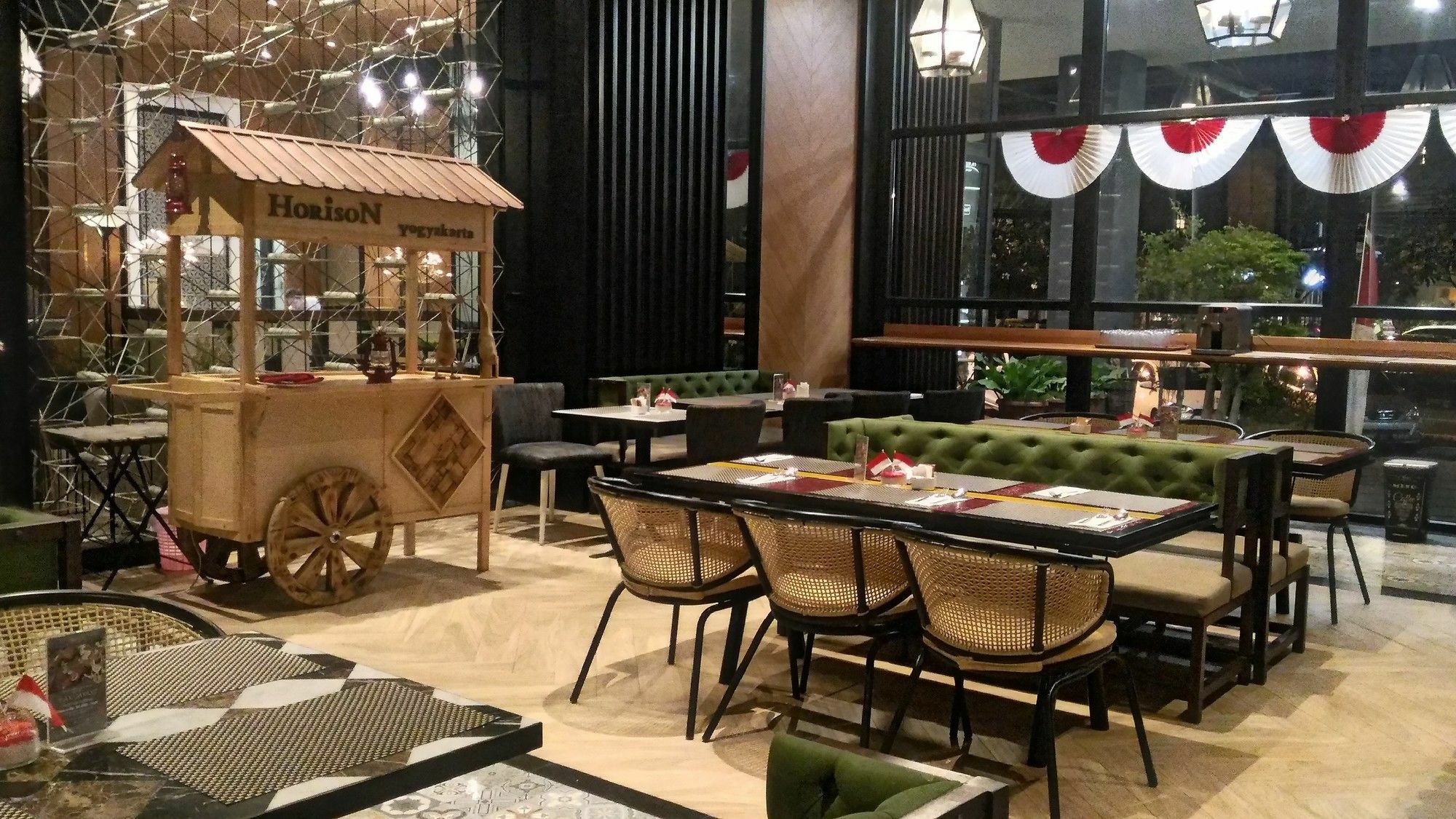 Grand Kangen Hotel Urip Sumoharjo Jogjakarta Buitenkant foto